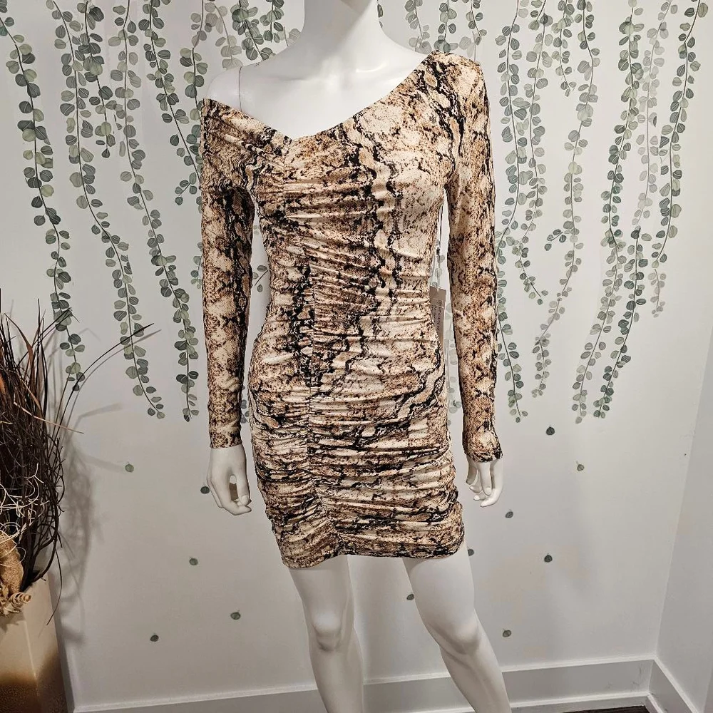 RONNY KOBO MAGDALA DRESS Animal Print Bodycon Long Sleeve Mini Dress Sz M